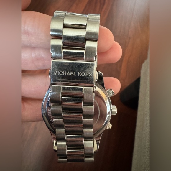 MICHAEL KORS WOMEN'S
WATCH MK5667 - Picture 4 of 5